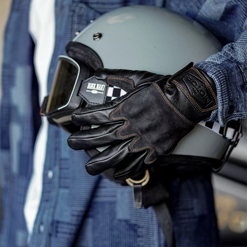 Retro Gloves — R17